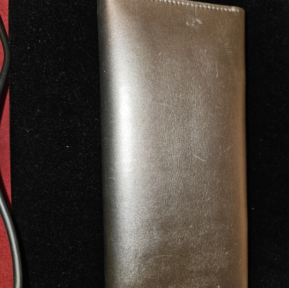 Kate Spade Wallet - Picture 4 of 9